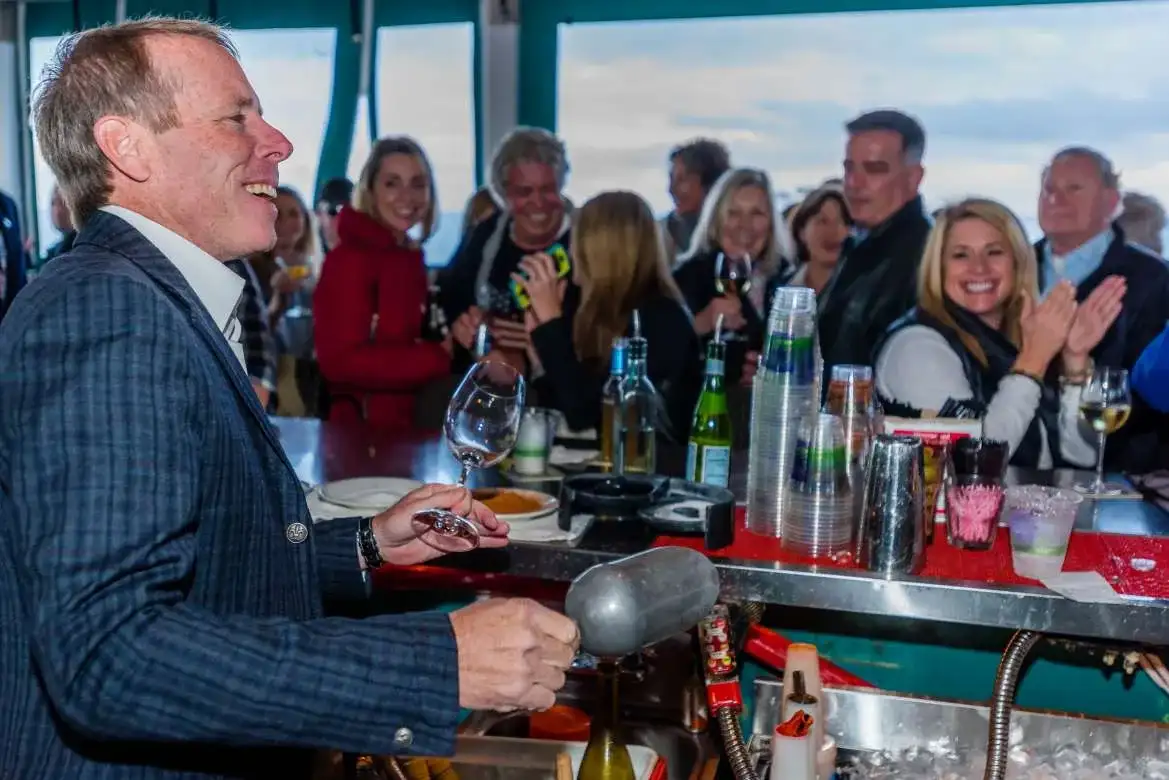 Bud & Alley’s 30th Anniversary Sunset Toast