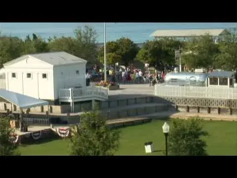 Independence Day Parade & Fireworks at Seaside, Florida 2009 Video