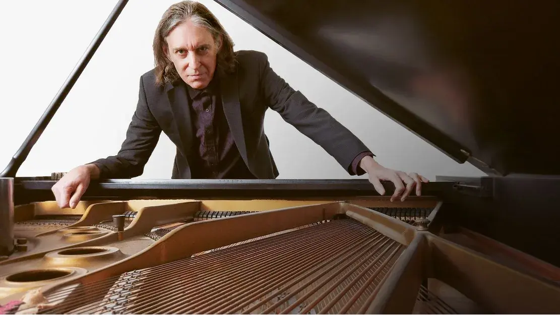 Sinfonia Gulf Coast Presents Grammy Winner Howard Levy Performing World Premiere Classical Connections